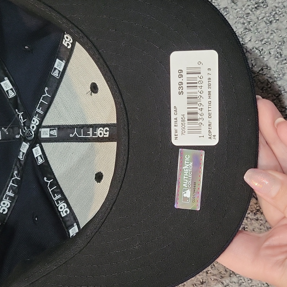 New Era Baseball Hat - Picture 8 of 12